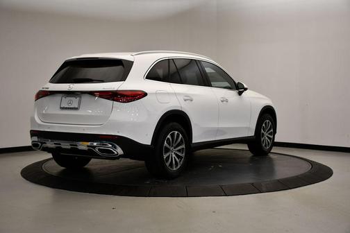 2026 Mercedes-Benz GLC 300 4MATIC