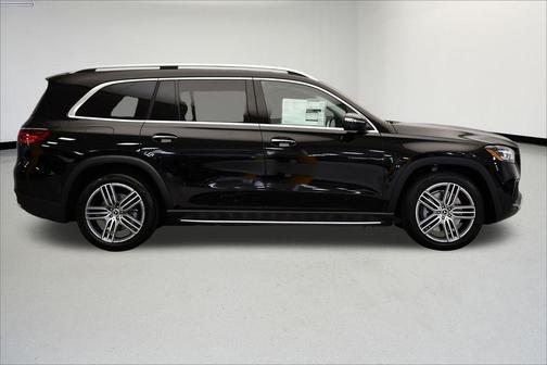 2026 Mercedes-Benz GLS 450 4MATIC