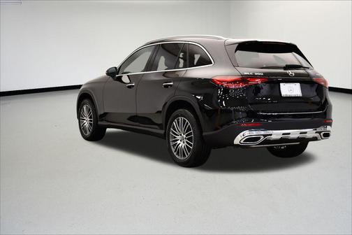 2025 Mercedes-Benz GLC 300 