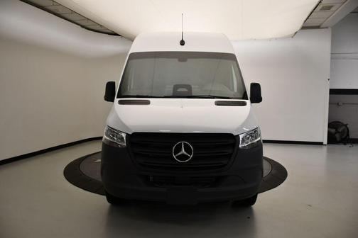 2025 Mercedes-Benz Sprinter 2500 Standard Roof