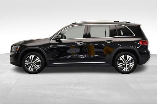 2026 Mercedes-Benz GLB 250 4MATIC