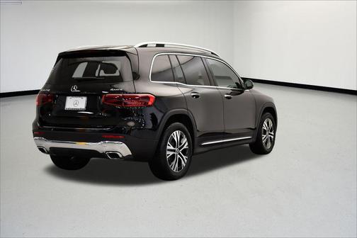 2026 Mercedes-Benz GLB 250 4MATIC