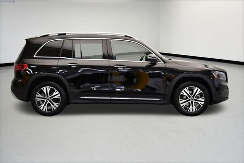 2026 Mercedes-Benz GLB 250 4MATIC