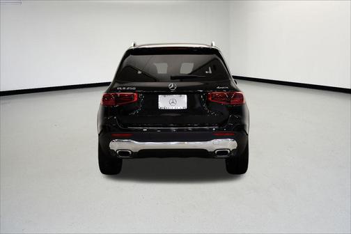 2026 Mercedes-Benz GLB 250 4MATIC