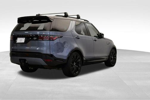 2022 Land Rover Discovery P360 S R-Dynamic