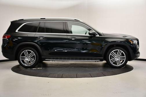 2022 Mercedes-Benz GLS 450 4MATIC