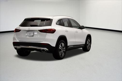 2025 Mercedes-Benz GLA 250 4MATIC