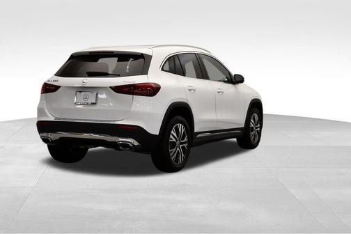 2025 Mercedes-Benz GLA 250 4MATIC