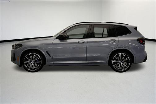 2023 BMW X3 M40i