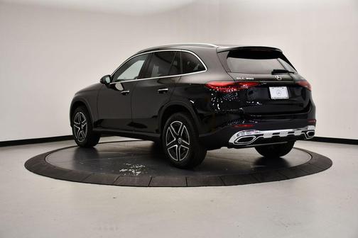 2026 Mercedes-Benz GLC 300 4MATIC