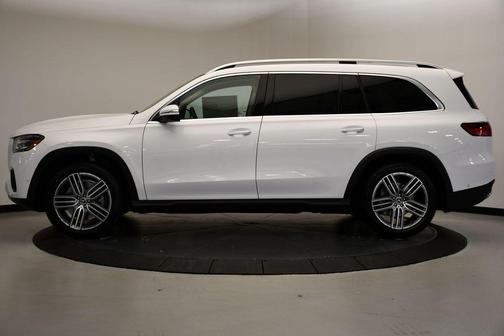 2026 Mercedes-Benz GLS 450 4MATIC