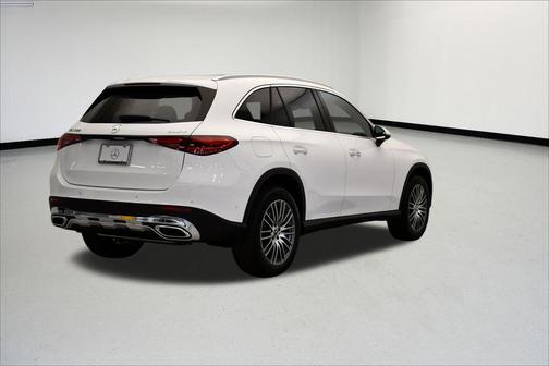 2026 Mercedes-Benz GLC 300 4MATIC