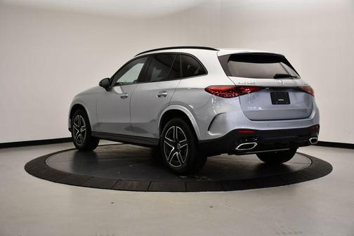 2026 Mercedes-Benz GLC 300 4MATIC