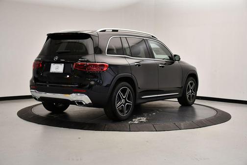 2026 Mercedes-Benz GLB 250 4MATIC