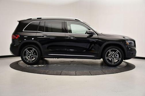 2026 Mercedes-Benz GLB 250 4MATIC