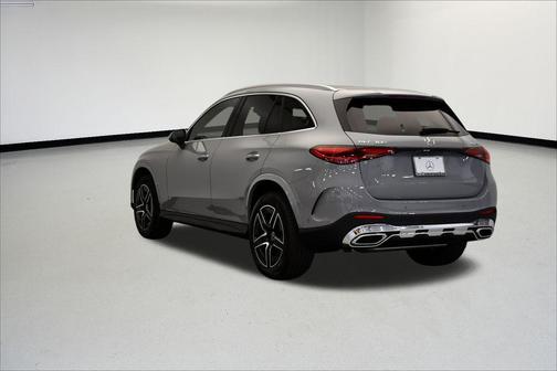 2026 Mercedes-Benz GLC 300 4MATIC