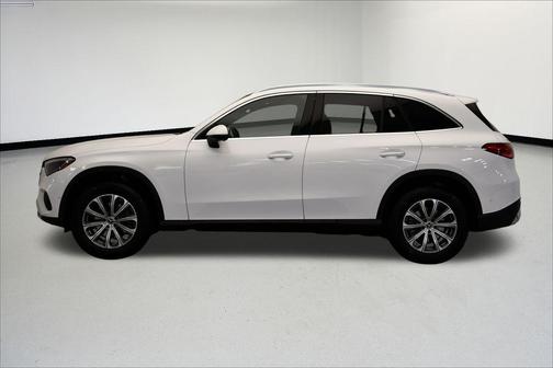 2026 Mercedes-Benz GLC 300 4MATIC