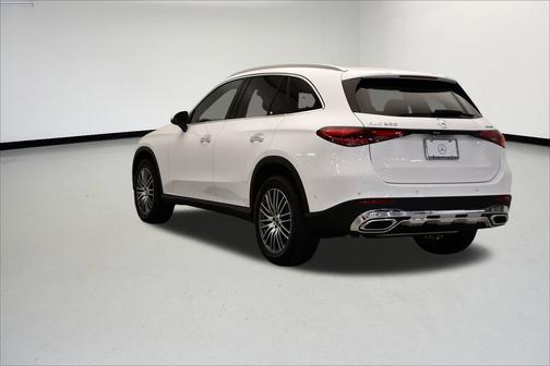 2025 Mercedes-Benz GLC 300 