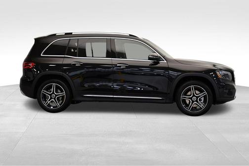 2026 Mercedes-Benz GLB 250 4MATIC