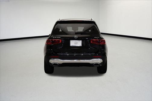 2026 Mercedes-Benz GLB 250 4MATIC