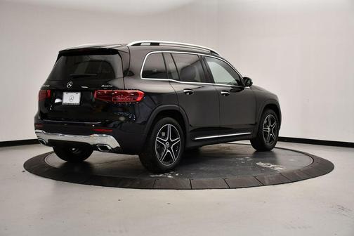 2026 Mercedes-Benz GLB 250 4MATIC