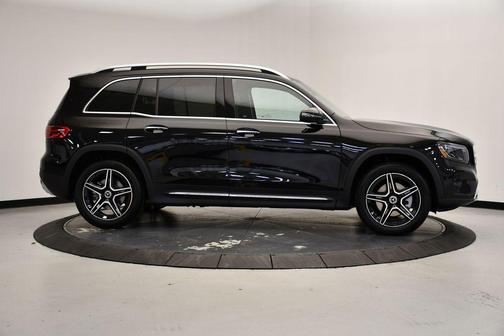 2026 Mercedes-Benz GLB 250 4MATIC