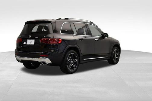 2026 Mercedes-Benz GLB 250 4MATIC