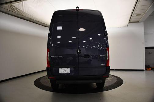 2025 Mercedes-Benz Sprinter 2500 Standard Roof