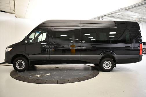 2025 Mercedes-Benz Sprinter 3500XD High Roof