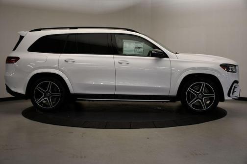 2026 Mercedes-Benz GLS 450 4MATIC