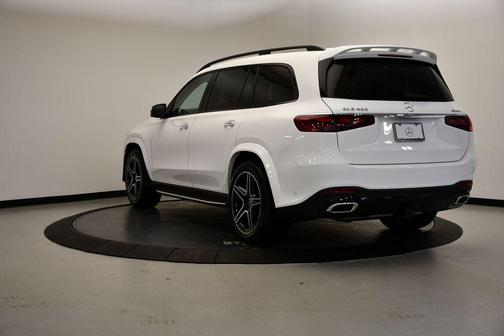 2026 Mercedes-Benz GLS 450 4MATIC