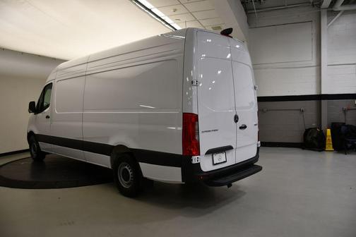 2025 Mercedes-Benz Sprinter 2500 High Roof
