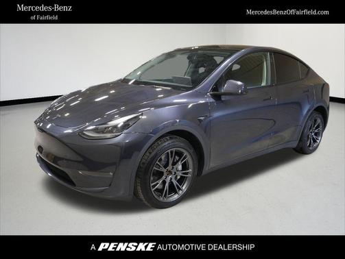 2024 Tesla Model Y Long Range Dual Motor All-Wheel Drive