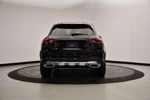 2025 Mercedes-Benz GLC 350e Base
