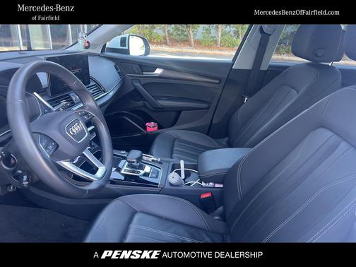 2024 Audi Q5 40 Premium Plus