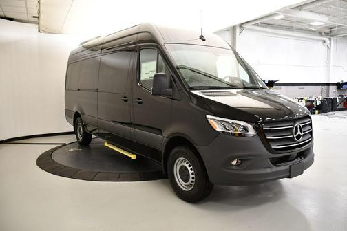 2026 Mercedes-Benz Sprinter 2500 High Roof