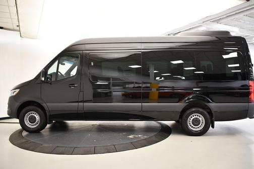 2026 Mercedes-Benz Sprinter 2500 High Roof