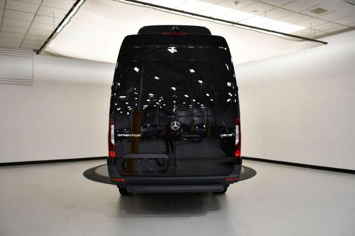 2026 Mercedes-Benz Sprinter 2500 High Roof