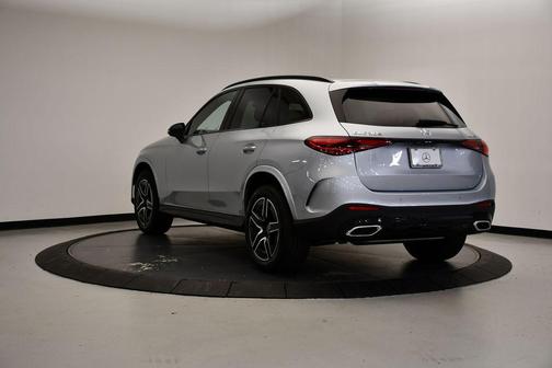 2026 Mercedes-Benz GLC 300 4MATIC