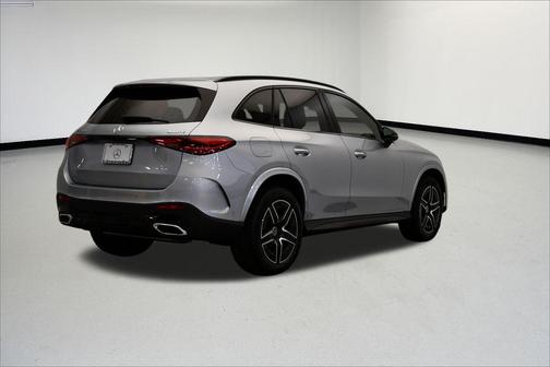 2026 Mercedes-Benz GLC 300 4MATIC