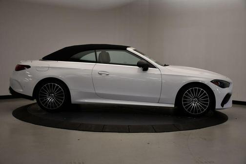 2026 Mercedes-Benz CLE 300 4MATIC Cabriolet