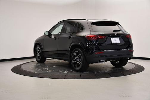 2025 Mercedes-Benz GLA 250 4MATIC