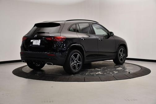 2025 Mercedes-Benz GLA 250 4MATIC