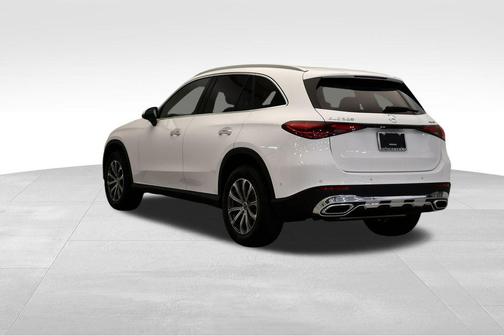 2026 Mercedes-Benz GLC 300 4MATIC