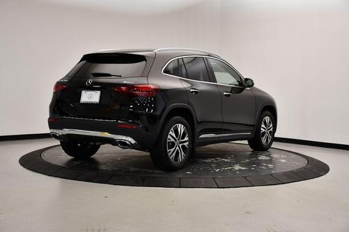2025 Mercedes-Benz GLA 250 4MATIC
