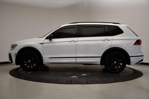 2021 Volkswagen Tiguan 2.0T SE R-Line Black