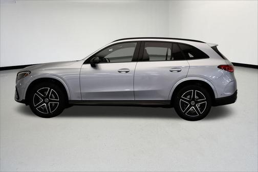 2026 Mercedes-Benz GLC 300 4MATIC