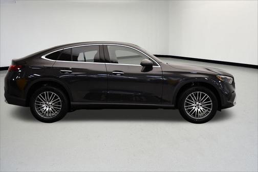 2025 Mercedes-Benz GLC 300 4MATIC Coupe
