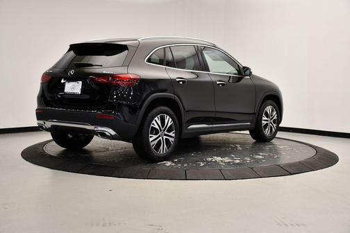2025 Mercedes-Benz GLA 250 4MATIC