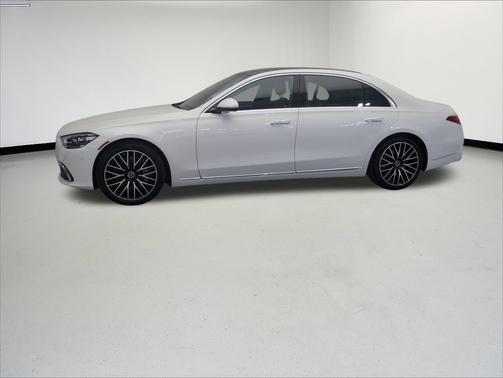 2022 Mercedes-Benz S-Class 